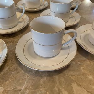 8 Sets - Gibson Everyday White Tea Cup + Saucer